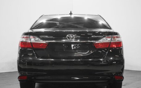 Toyota Camry, 2017 год, 2 759 000 рублей, 5 фотография
