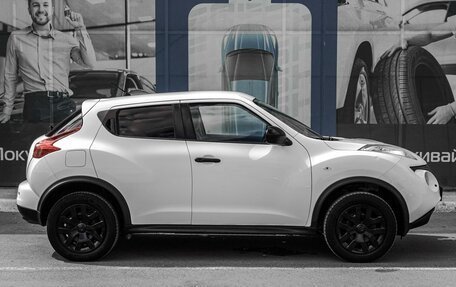 Nissan Juke II, 2013 год, 1 219 000 рублей, 5 фотография