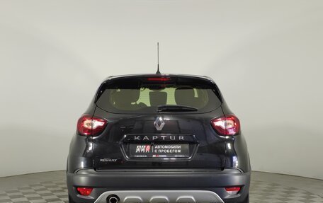 Renault Kaptur I рестайлинг, 2017 год, 1 399 000 рублей, 6 фотография