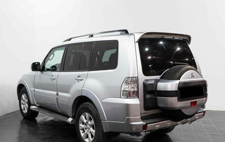 Mitsubishi Pajero IV, 2011 год, 2 179 000 рублей, 4 фотография