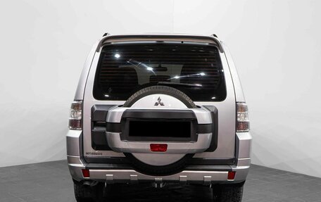 Mitsubishi Pajero IV, 2011 год, 2 179 000 рублей, 6 фотография