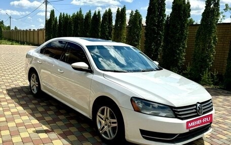 Volkswagen Passat B7, 2012 год, 1 550 000 рублей, 2 фотография