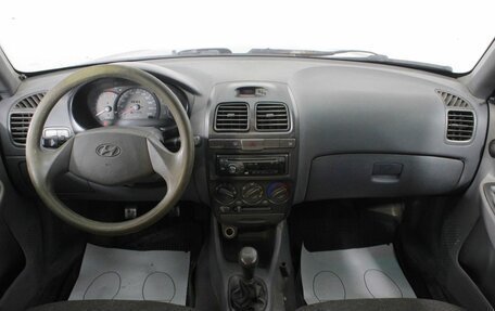 Hyundai Accent II, 2003 год, 230 000 рублей, 11 фотография