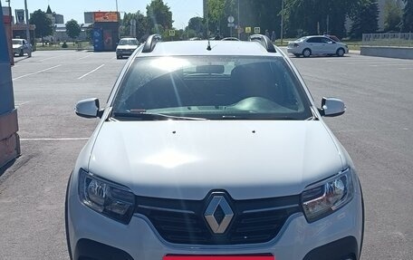 Renault Sandero II рестайлинг, 2021 год, 1 470 000 рублей, 1 фотография