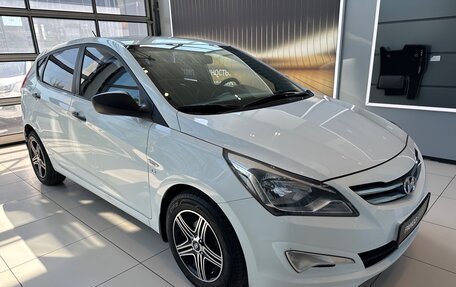 Hyundai Solaris II рестайлинг, 2014 год, 1 100 000 рублей, 2 фотография