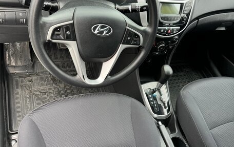 Hyundai Solaris II рестайлинг, 2012 год, 980 000 рублей, 8 фотография