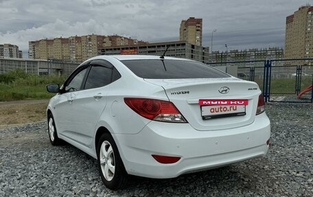 Hyundai Solaris II рестайлинг, 2012 год, 980 000 рублей, 6 фотография