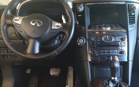 Infiniti FX II, 2010 год, 1 890 000 рублей, 13 фотография