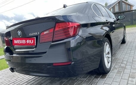 BMW 5 серия, 2013 год, 1 800 000 рублей, 4 фотография