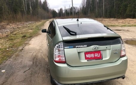 Toyota Prius, 2008 год, 830 000 рублей, 10 фотография