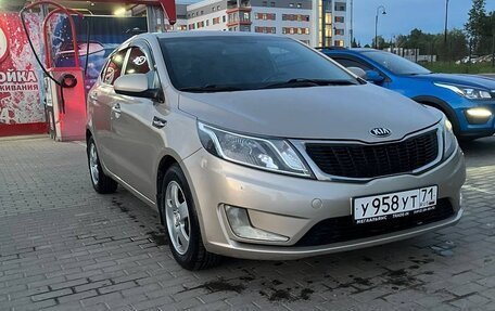 KIA Rio III рестайлинг, 2014 год, 990 000 рублей, 1 фотография