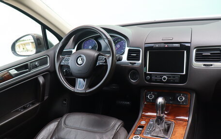 Volkswagen Touareg III, 2013 год, 2 270 000 рублей, 11 фотография