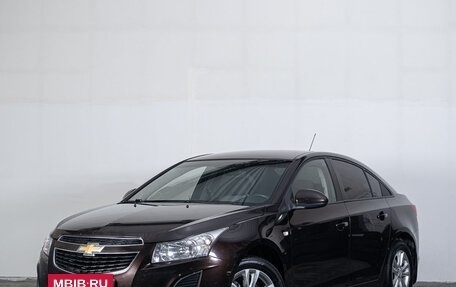 Chevrolet Cruze II, 2013 год, 999 000 рублей, 2 фотография