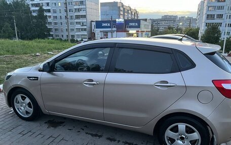 KIA Rio III рестайлинг, 2014 год, 990 000 рублей, 5 фотография