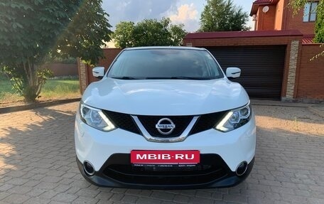 Nissan Qashqai, 2015 год, 1 620 000 рублей, 2 фотография