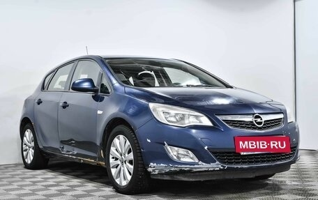 Opel Astra J, 2011 год, 679 000 рублей, 3 фотография