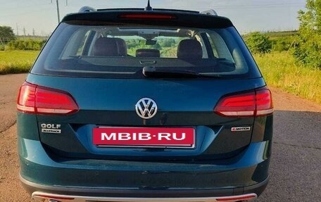 Volkswagen Golf VII, 2019 год, 2 850 000 рублей, 7 фотография