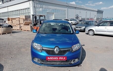 Renault Logan II, 2017 год, 1 100 000 рублей, 3 фотография