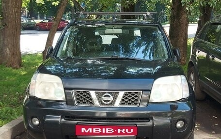 Nissan X-Trail, 2004 год, 670 000 рублей, 3 фотография