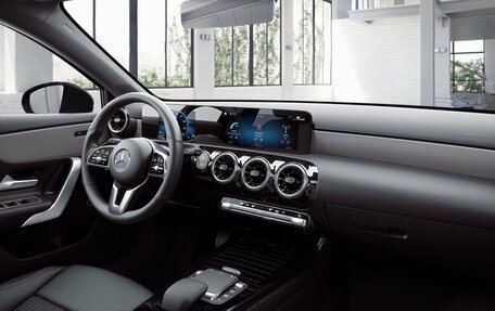 Mercedes-Benz A-Класс, 2021 год, 2 999 000 рублей, 11 фотография