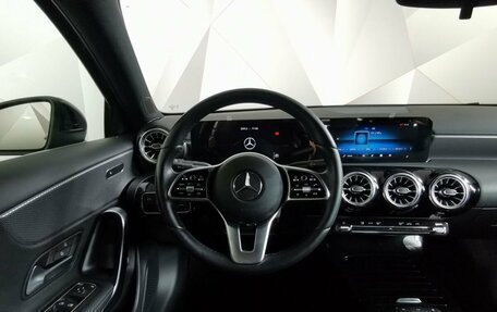 Mercedes-Benz A-Класс, 2021 год, 2 999 000 рублей, 18 фотография