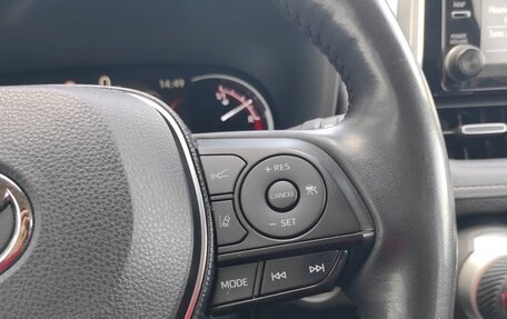 Toyota RAV4, 2019 год, 3 550 000 рублей, 24 фотография