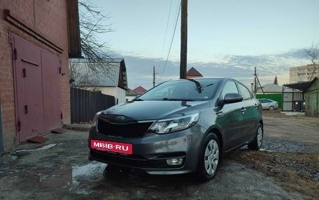 KIA Rio III рестайлинг, 2017 год, 1 450 000 рублей, 4 фотография