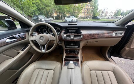 Mercedes-Benz CLS, 2012 год, 2 000 000 рублей, 4 фотография