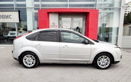 Ford Focus II рестайлинг, 2005 год, 465 600 рублей, 4 фотография