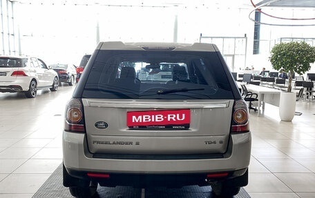 Land Rover Freelander II рестайлинг 2, 2013 год, 1 825 000 рублей, 6 фотография