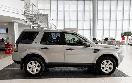 Land Rover Freelander II рестайлинг 2, 2013 год, 1 825 000 рублей, 4 фотография