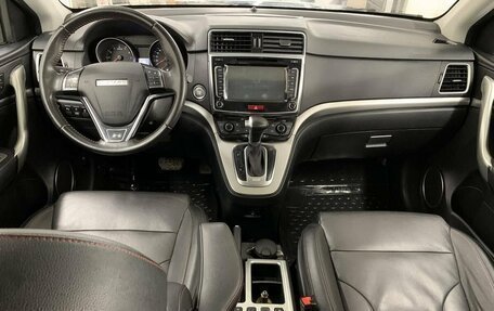 Haval H6, 2019 год, 1 650 000 рублей, 10 фотография