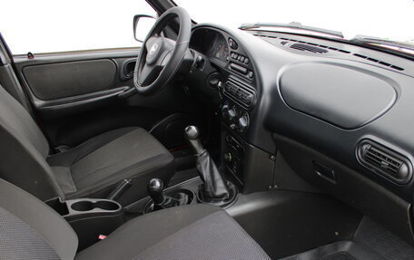 Chevrolet Niva I рестайлинг, 2013 год, 449 000 рублей, 8 фотография