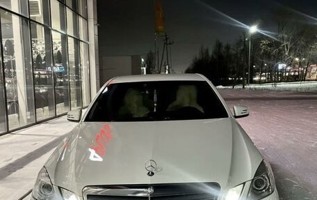 Mercedes-Benz E-Класс, 2012 год, 1 650 000 рублей, 1 фотография