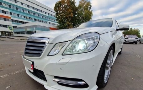 Mercedes-Benz E-Класс, 2012 год, 1 650 000 рублей, 11 фотография