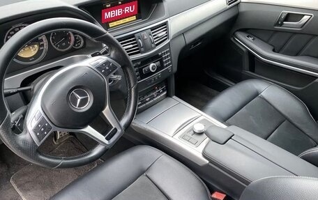 Mercedes-Benz E-Класс, 2012 год, 1 650 000 рублей, 17 фотография