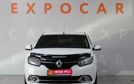 Renault Logan II, 2015 год, 720 000 рублей, 2 фотография