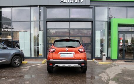 Renault Kaptur I рестайлинг, 2016 год, 1 329 000 рублей, 11 фотография