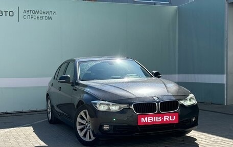 BMW 3 серия, 2018 год, 2 325 000 рублей, 2 фотография