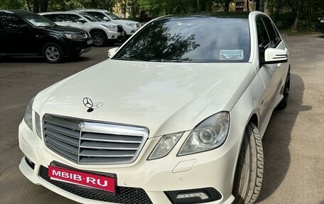 Mercedes-Benz E-Класс, 2010 год, 1 600 000 рублей, 1 фотография