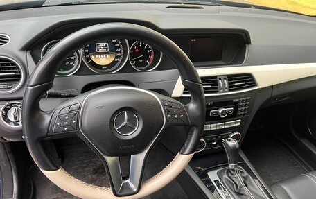 Mercedes-Benz C-Класс, 2012 год, 1 500 000 рублей, 8 фотография