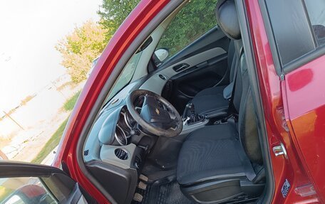 Chevrolet Cruze II, 2011 год, 550 000 рублей, 3 фотография