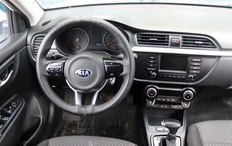 KIA Rio IV, 2018 год, 1 599 000 рублей, 18 фотография