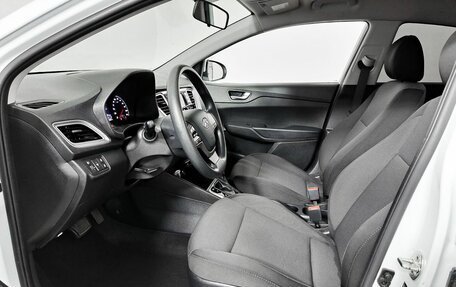 Hyundai Solaris II рестайлинг, 2020 год, 1 834 000 рублей, 16 фотография