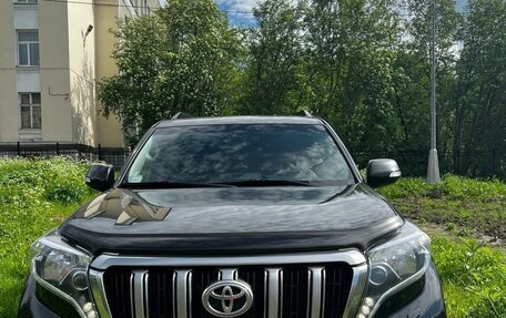 Toyota Land Cruiser Prado 150 рестайлинг 2, 2016 год, 3 950 000 рублей, 1 фотография