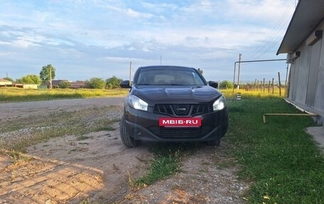 Nissan Qashqai, 2010 год, 980 000 рублей, 2 фотография