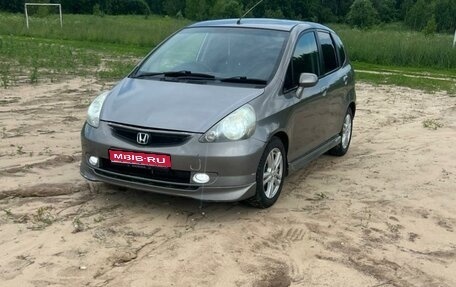 Honda Fit III, 2003 год, 440 000 рублей, 1 фотография