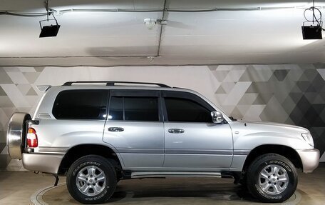 Toyota Land Cruiser 100 рестайлинг 2, 2007 год, 2 399 000 рублей, 7 фотография