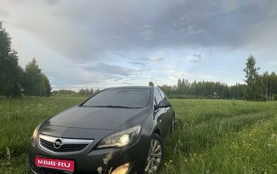 Opel Astra J, 2010 год, 745 000 рублей, 1 фотография