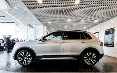 Volkswagen Tiguan II, 2020 год, 3 175 700 рублей, 8 фотография